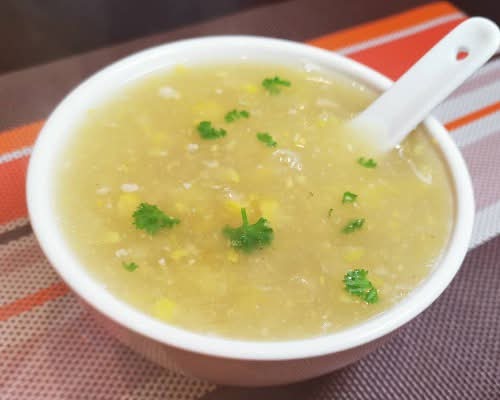 4. Chicken Sweet Corn Soup鸡蓉玉米汤